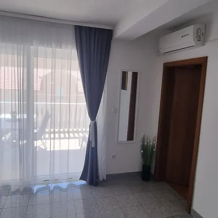 Apartments Cosic Grebastica Exterior photo
