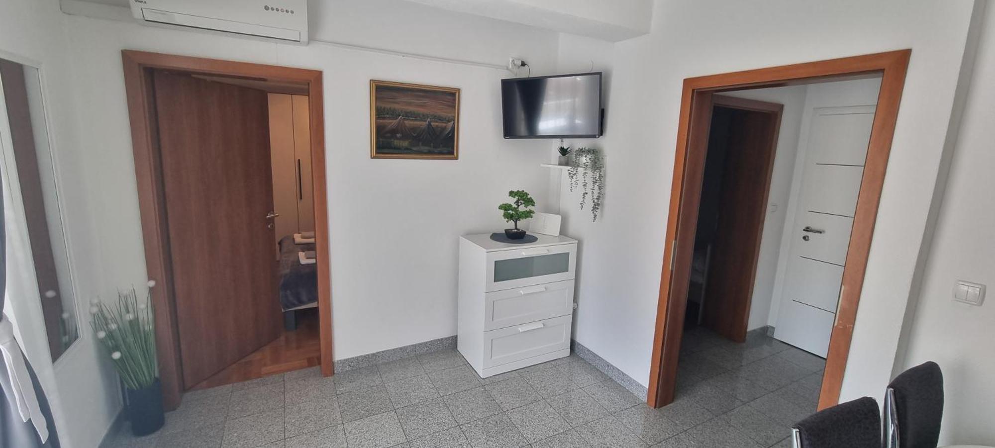 Cosic Apartment